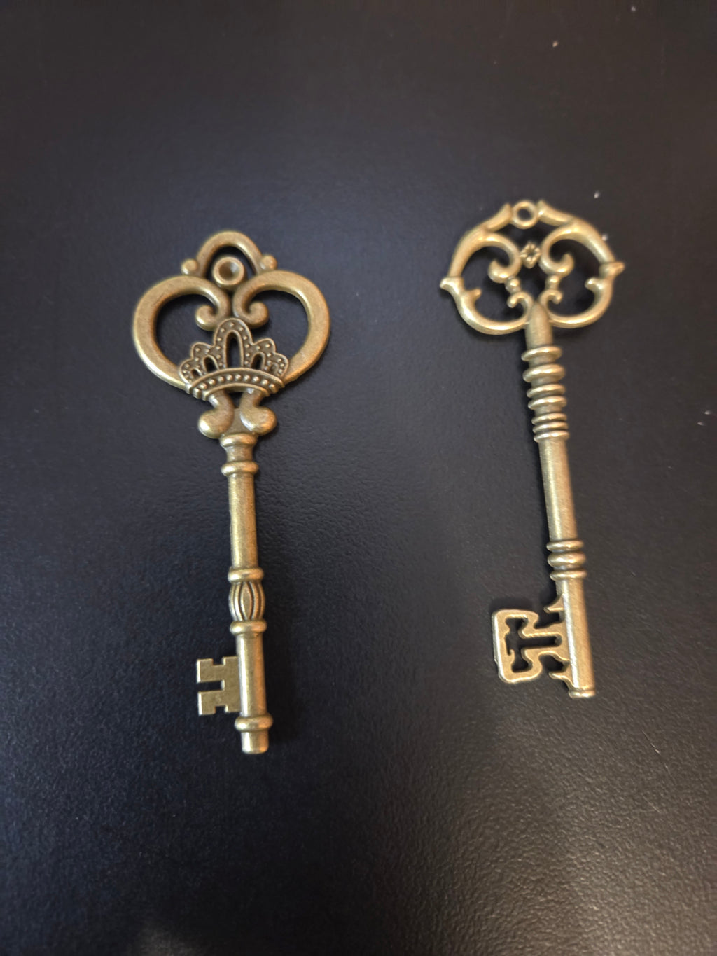 Large Skeleton Key Keychain